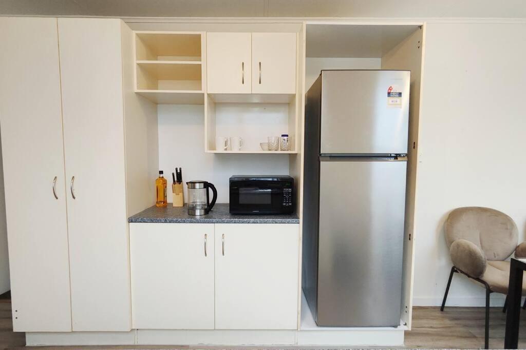 3-Bedroom House-Big Yard- Netflix Hamilton Extérieur photo